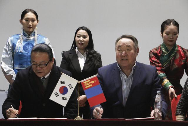 양천문화재단-몽골 영화예술대학교 MOU 체결 관련사진
